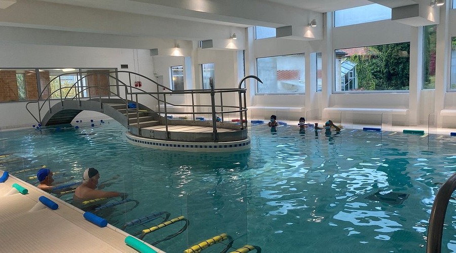 Thermes Bourbon-l’Archambault : à qui s’adresse vraiment la cure