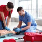 AFGSU : guide pratique pour réussir la certification et appliquer les gestes