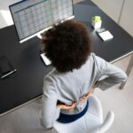 Comment soulager les douleurs au travail grâce aux formations en entreprise ?