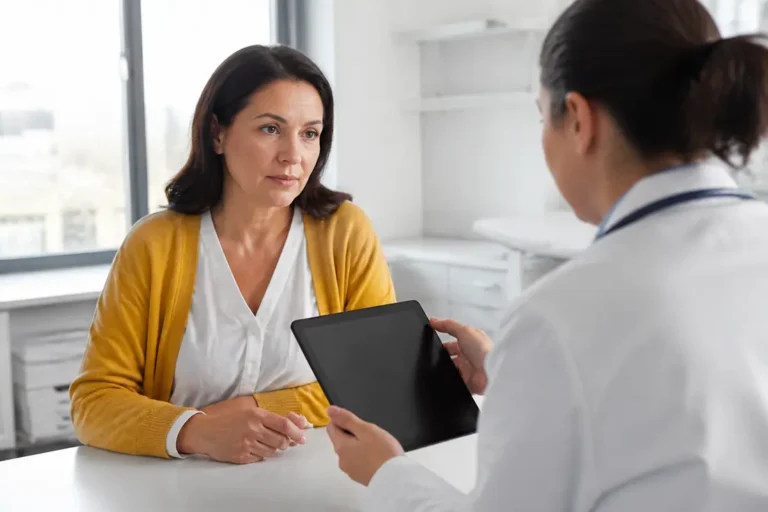 Comment fonctionne le questionnaire DN4 pour identifier une douleur neuropathique ?